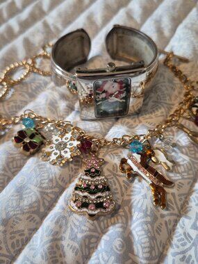 Christmas watch and bracelet